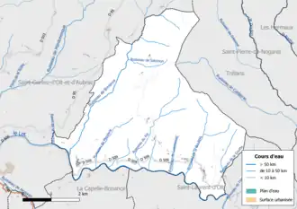Carte en couleur présentant le réseau hydrographique de la commune