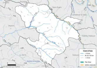Carte en couleur présentant le réseau hydrographique de la commune