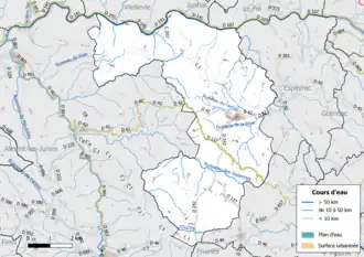 Carte en couleur présentant le réseau hydrographique de la commune