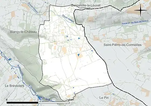 Carte en couleur présentant le réseau hydrographique de la commune