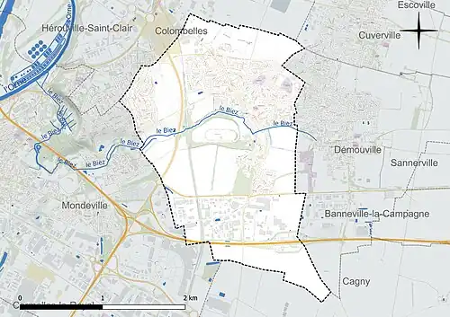 Carte en couleur présentant le réseau hydrographique de la commune