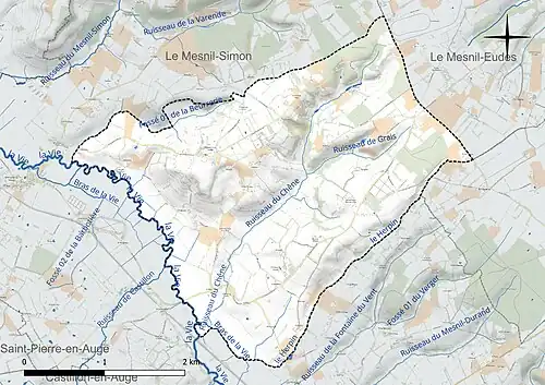 Carte en couleur présentant le réseau hydrographique de la commune