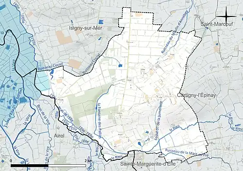 Carte en couleur présentant le réseau hydrographique de la commune