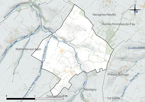 Carte en couleur présentant le réseau hydrographique de la commune