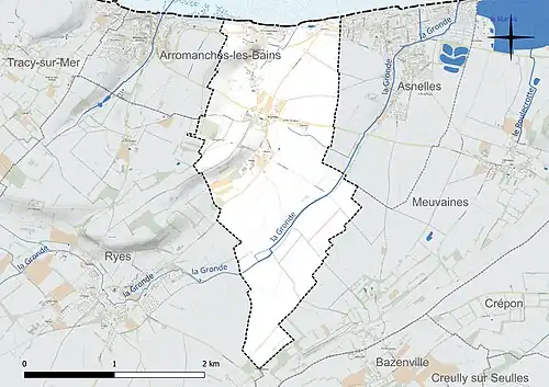 Carte en couleur présentant le réseau hydrographique de la commune
