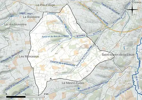 Carte en couleur présentant le réseau hydrographique de la commune