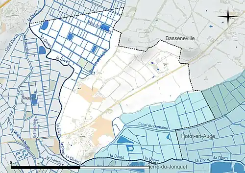 Carte en couleur présentant le réseau hydrographique de la commune