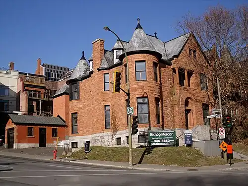 Description de l'image 1595 Docteur-Penfield Avenue, Montreal 01.jpg.