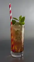 Sloppy Joe's Mojito (variante du mojito avec sirop de grenade).