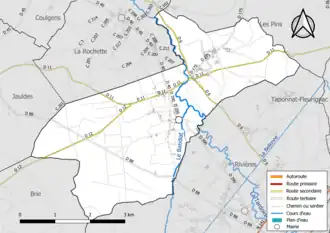 Carte en couleur présentant le réseau hydrographique de la commune