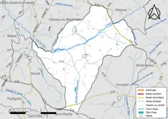 Carte en couleur présentant le réseau hydrographique de la commune