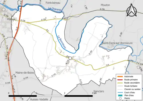 Carte en couleur présentant le réseau hydrographique de la commune