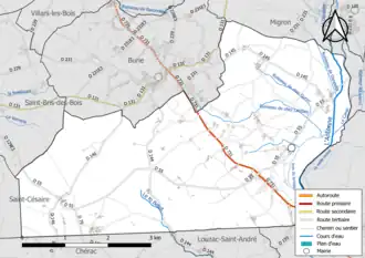 Carte en couleur présentant le réseau hydrographique de la commune