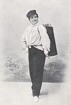 Description de cette image, également commentée ci-après