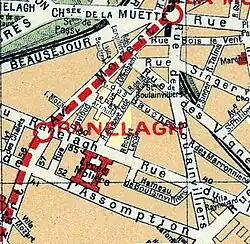 La rue existe en 1916.