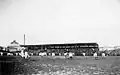 1919, la tribune d'honneur du stade avant réfection;