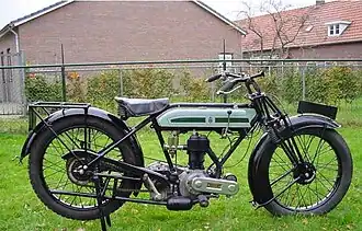 SD avec frein arrière à tambour (1925).