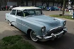 Buick Roadmaster 1954