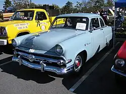 Coupé "Business" de 1954.
