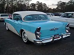 Berline hardtop Riviera 1955.