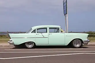 Berline quatre portes 1957.