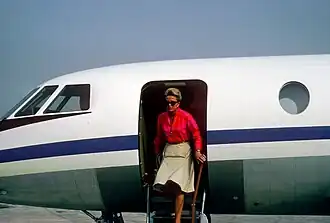Arrivée de Jacqueline Auriol à Abidjan.