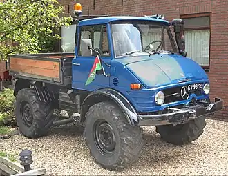 Unimog 406