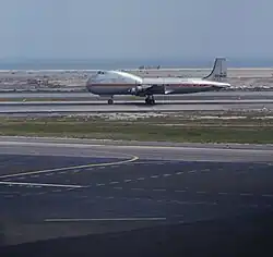 Carvair F-BVEF de SFair à Nice en juillet 1977