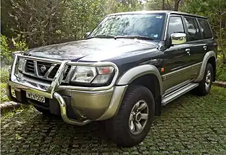 Nissan Patrol Y61 Phase I 5 portes.