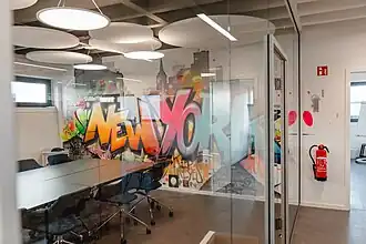 illustration de L'TUR