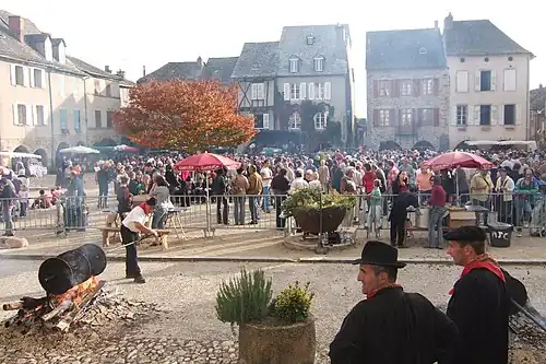 En octobre la Fête de la Châtaigne.