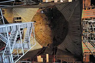 Coupole en bois avant l'incendie.
