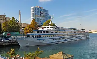 Navire de croisière Zirka Dnipra.