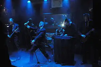 Description de cette image, également commentée ci-après