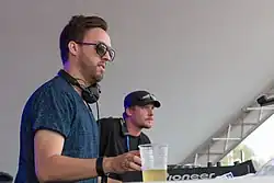 Description de cette image, également commentée ci-après