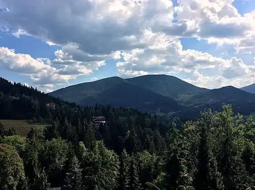 Mont Smrk (1 277 m).