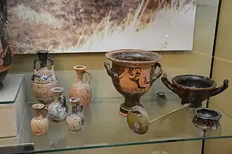 Vases grecs.