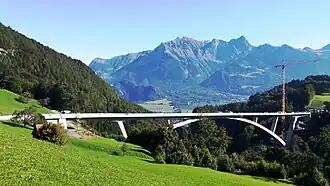 Le pont de la Tamina en juillet 2016.