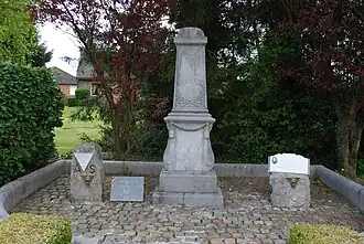 Monument aux morts de Yernée-Fraineux