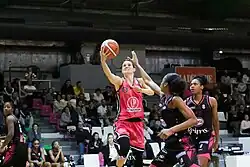 Isabelle Strunc lors des playoffs LF2 2018
