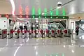 Portillons à la station Xinqiao (ligne S1)