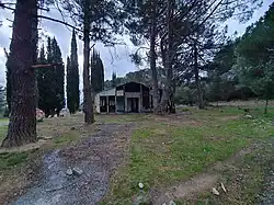 Baraque "commandement".