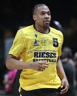 Image illustrative de l’article Justin Simon