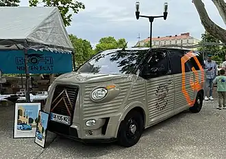 Un Spacetourer 2.0 HDiF Type HG à Nîmes en 2022.