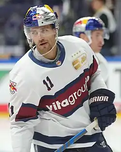 Description de l'image 2023-10-15 Eisbären Berlin gegen EHC Red Bull München (Deutsche Eishockey-Liga 2023-24) by Sandro Halank–002.jpg.