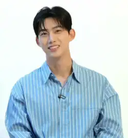 Description de cette image, également commentée ci-après