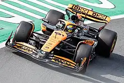 McLaren, grâce à sa paire Norris/Piastri, remporte son neuvième titre de champions des constructeurs, son premier depuis 1998.