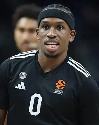 Image illustrative de l’article T. J. Shorts