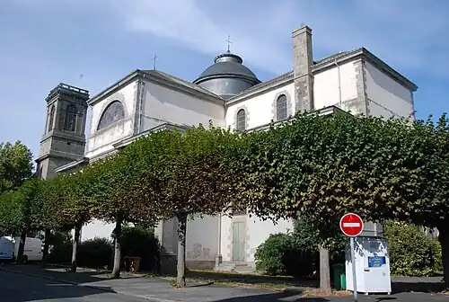 Vue de la façade arrière.