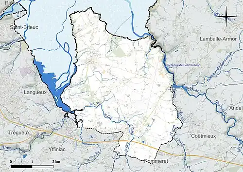 Carte en couleur présentant le réseau hydrographique de la commune